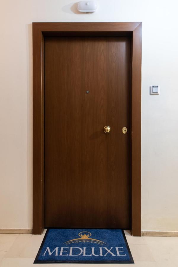 Medluxe Luxury Apartment ! Athen Eksteriør bilde